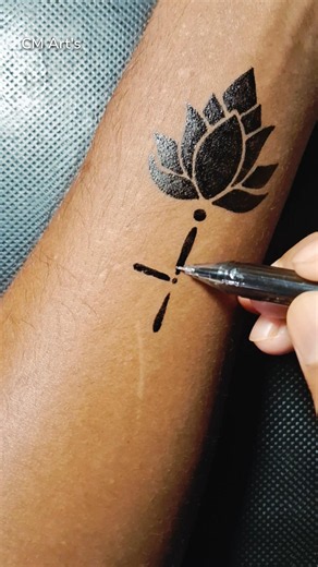 Beautiful 🤯 Hand Tattoo Design Using Pen 🖋.....#tattoo #temporarytattoo #art #shorts