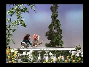 The Muppet Show - 113: Bruce Forsyth - Wayne and Wanda: “Trees” (1976)