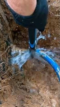 Repairing an underground water leak on PEX pipe 🌱💦 #plumbing #plumber #asmr #diy