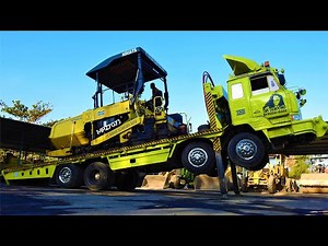 Paver Finisher Dump Trucks Laying Hot Mix Asphalt Self Loader Truck.