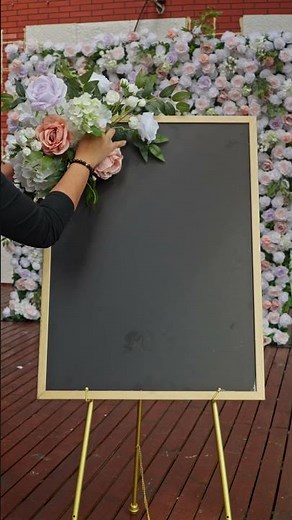 How to DIY a Welcome Sign for your Event?