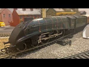 A Short Review of The Hornby R350 A4 ‘Mallard’