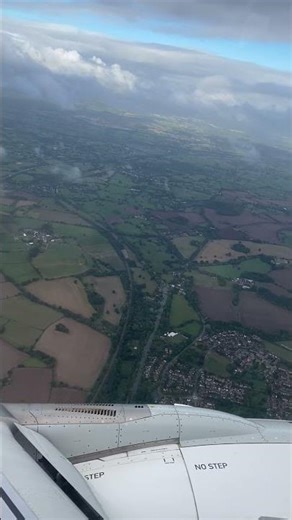 Plane turning, twisting and hitting clouds before landing #aviation #plane #sky