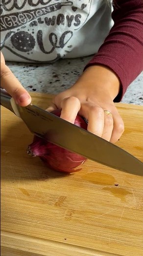 How To Cut Onions Perfectly For Fajitas 🧅