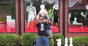 How giant bullet chess accidentally made an ancient game sporty