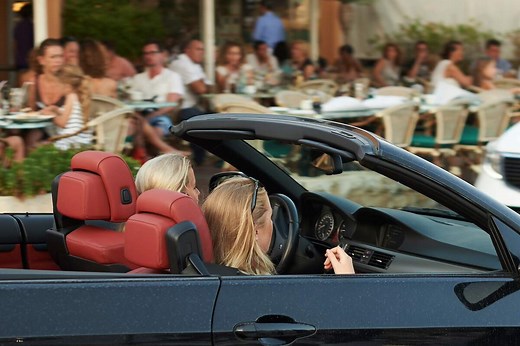 3 of the Best Apps to Track Your Teen's Driving Habits in 2023