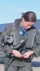 Fearless Takeoff: American Female F-35 Pilot Stuns the Skies #womenpilot #femalepilot #pilot #usaf #f16 #f35 #f15 #military #aviationlovers #fighter #avgeek #foryou #foryoupagе #foryourpageシ #reelsviralvideo #usa #usareels #fypシ゚ #vlog #viralvideoreels #vibe #viralposts #viralreelsfacebook #viralvideosjedi #bestchallenge #goodvibes #goodtimes #foryou #foryourpageシ #fantasyart | Vitória