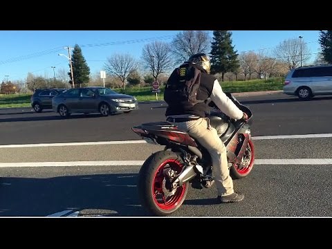 Kawasaki ZX6R STRAIGHT PIPE!! *LOUD*