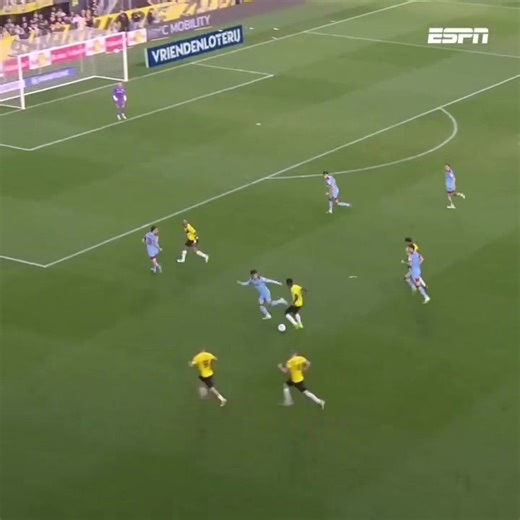 André Ayew's First Goal for NAC Breda Against Feyenoord