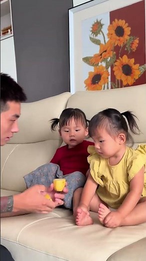 Not spoiling the kids, he seems to be very uncomfortable #Dad and Kids# Twins