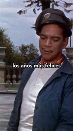 Cantinflas Escapa De La Policía | El Bolero De Raquel