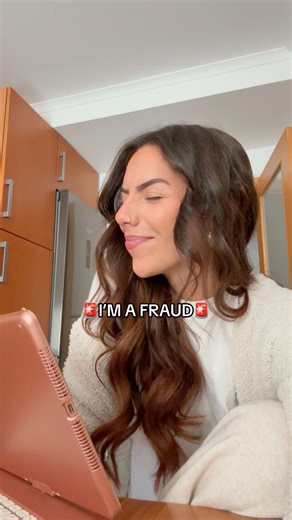 Having an Instagram where you’re supposed to be “authentically yourself” is funny when you grew up between two countries. Because what version of me is the real one? The girl who thinks in English? Or the girl who dreams in Portuguese? Sometimes when I post in Portuguese I feel like people can hear the years I spent growing up in America. And when I post in English I feel like I’m completely neglecting my Portuguese followers that followed me because I spoke Portuguese to begin with. It’s a stra