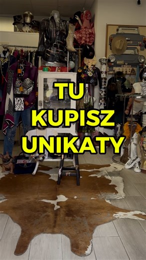 Odkryłam miejsce, w którym rzeczy mają duszę! 💛 Charity Shop w Los Cristianos to second hand pełen perełek, unikatów i rzeczy, których nie znajdziesz w żadnym sieciowym sklepie. Jeśli kochasz klimaty „one of a kind”, polujesz na wyjątkowe dodatki albo po prostu lubisz wspierać dobre inicjatywy — musisz tu zajrzeć! 📍 Calle Barranquillo 5, Los Cristianos, Tenerife 🕒 Pon–Pt | 11:00–16:00 Wpadnij, rozejrzyj się i znajdź coś, co czeka właśnie na Ciebie ✨ Daj znać w komentarzu, czy lubisz takie mie