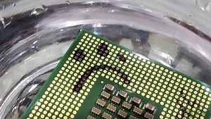 Intel yayınladığı güvenlik yamasıyla Linux altında iGPU performansını B’ye kadar düşürdü