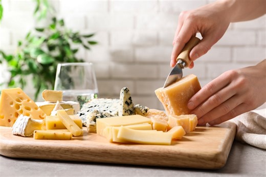 C'est le meilleur fromage pour renforcer vos os après 60 ans, selon les experts. C'est le... - Top Santé