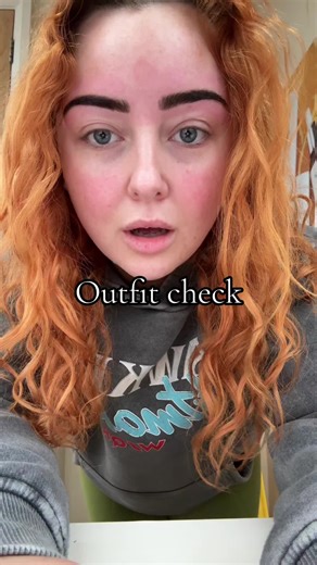 Not sure why I'm suprised I look like this literally every day tbh #outfit #outfitideas #outfitinspo #outfitchange #fyp