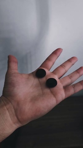 Jergens Natural Glow In Shower Lotion, Self Tanner for Fair to Medium Skin Tone, Sunless Tanning Wet Skin Lotion for Gradual, Flawless Color, 7.5 Ounce (Packaging May Vary)