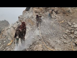 Incredibly Difficult Task of Rock Drilling & Blasting: How Rocks are Obtained for Construction