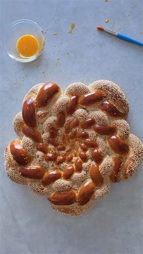 Golden Spiral Challah - Live! Sunday, Jun 28.