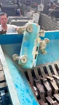 SHREDDER VS COMPRESSOR & GAS TANK! ⚙️💥 Heavy Machinery Crushing