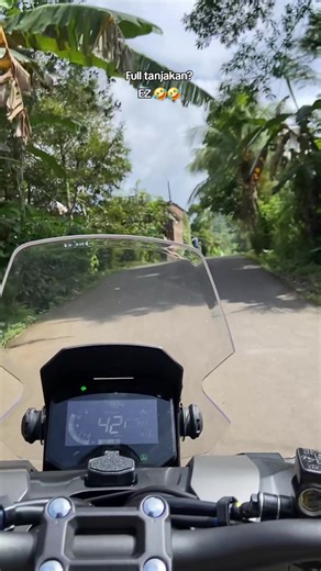 tanjakan??? EZ 🤣🤣 #adv160 #adv350 #xadv750