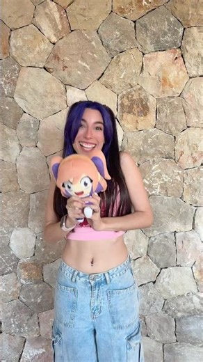 BAILANDO CON MI LYNA DE PELUCHE