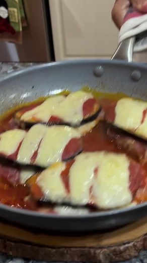 Chicken Sorrentino recipe, made with eggplant and melted cheese 🤤 #italianfood #italian #cooking #recipes
