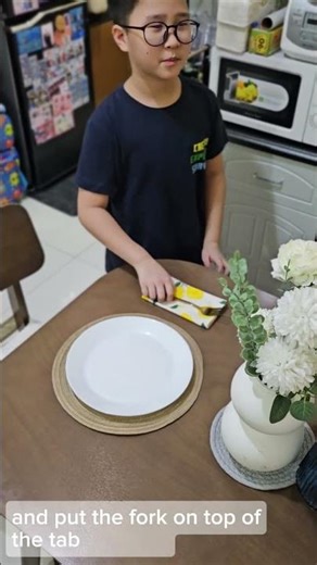 How to do Basic Table Setting