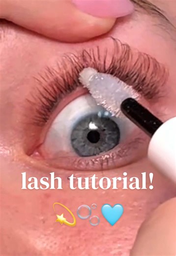 Lash Clusters Tutorial for Long-Lasting Wear