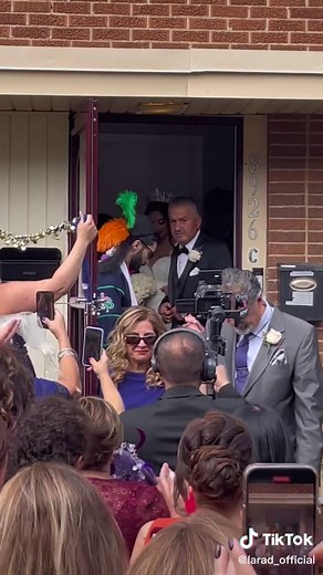 Traditional Assyrian Wedding Celebrations