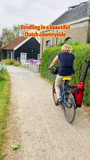 1.9K views · 69 reactions | A beautiful Dutch countryside ( Vlietzicht, South Holland) #dutchcountryside #holland #iloveholland #dutchlanscape #strollingaround #dutchcanals #dutchdikes #beautifulholland #stressfree #walking #nederland #nederlandseplatteland #nederlandsenatuur | Beatriz van Winden-Guzman | Facebook