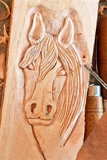 Relief Wood Carving of a Horse: Step-by-Step Craftsmanship