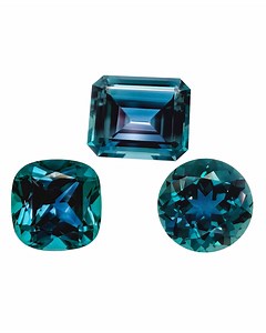 Our Chatham lab grown alexandrites are very close to the Russian ideal. ✨ We make sure that they exhibit dramatic color change by adding a lot of chromium to the growing environment. Learn more about how we grow lab grown alexandrite at this link: https://blog.chatham.com/chatham-gems/alexandrite/ #LabGrownAlexandrite #CreatedAlexandrite #ChathamGems #ChathamCreated #LabGrownGemstones #LabGrownGems #LabGrownGemstone #CreatedGems #CreatedGemstones #BrilliantlyCreated #NeverMined | Chatham Gems