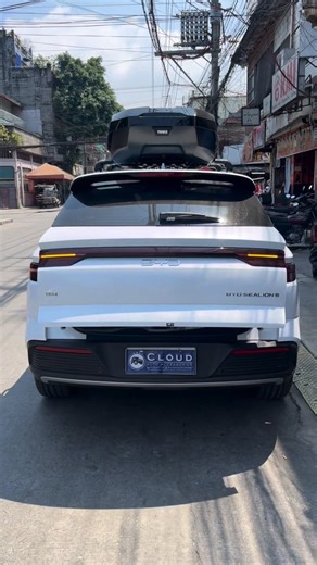 AUTOMATIC TAILGATE installed in BYD SEALION 5 🔥❗ Features: 🔥 Original Key Remote Control 🔥 Tailgate Toggle 🔥 Dash Board Toggle (Driver’s side) 🔥 Intelligent Electric Suction Adsorption 🔥 Open and Close Sound Prompt 🔥 Smart Anti-Pinch Availble for: ✅ Toyota Land cruiser 200 ✅ Toyota Land cruiser 300 ✅ Toyota Fortuner (G variant only) ✅ Toyota Fortuner OEM V variant ✅ Toyota Innova 2016-2020 ✅ Toyota GL grandia Tourer ✅ Toyota Super Grandia LXV ✅ Toyota Super Grandia Elite ✅ Toyota Super Gr