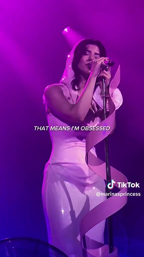 MARINA's First Performance of 'HELLO KITTY' in Sydney