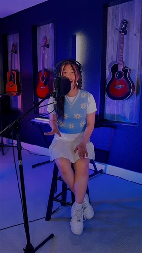 Mini Pop Kids⚡️ on Instagram: "What better way to start Music Monday than to stream our cover of Anxiety 😊💕 🎧 Available on ALL streaming platforms! 🤌🎶 #minipopkids #musicmondays #anxiety #doechii #musicforkids"