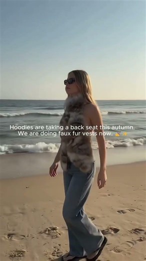 Effortless Autumn Style 🍂 | Cruelty-Free Faux Fur Vest