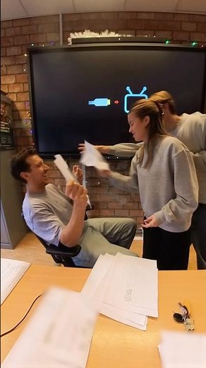 Zo reageren mijn 5havo leerlingen op hun brugklas foto…