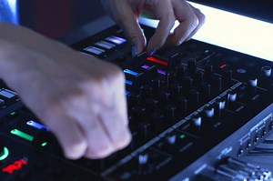 Roland TR-8S Rhythm Performer Drum Machine