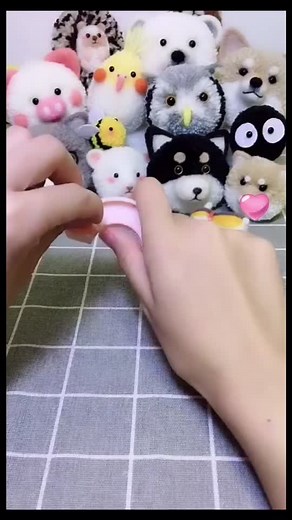 A cat made of wool balls#diy #fyp #foryou #woolfelt