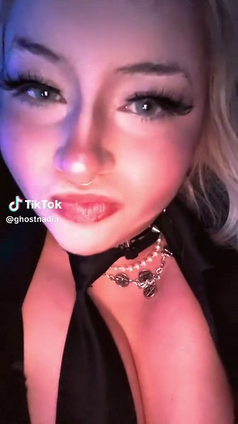 Goddess Nadia <3 (@ghostnadia)’s videos with оригінальний звук - 🎭ٹیک ٹاکر ھلک 🍁