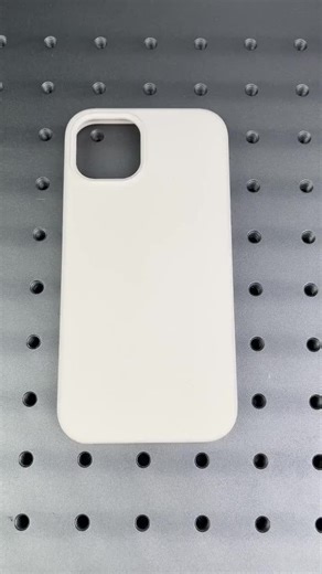 Engraving white phone cases using an UV laser marking machine
