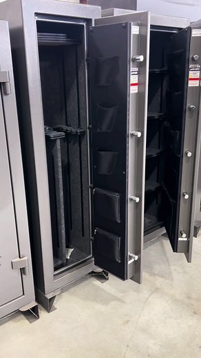 Its a great day here at Winchester safes 😊 #winchester #safes #mancave #lawenforcement #tactical #texas #pewpew #fyp #firearmssafety