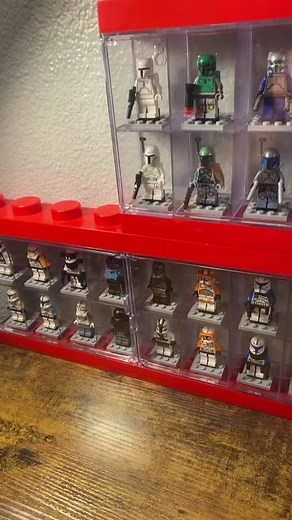 How to display your LEGO minifigures without getting heel cracks!!! #lego #starwars #legostarwars #minifigure #minifigs #collecting #legominifigures #cracks #heelcracks #prevention #jedibob