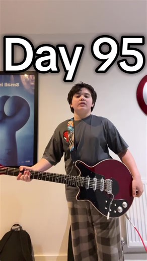 Mastering Bohemian Rhapsody on Guitar: Tips & Tricks