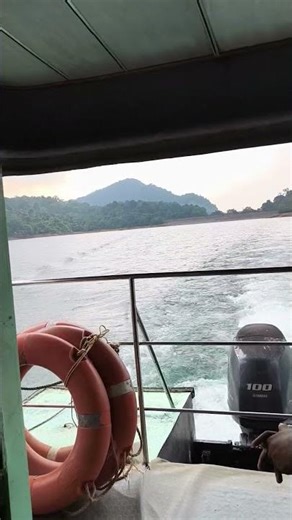 Thenmala Dam Boating #travel #nature #viral #shorts #happycarrides