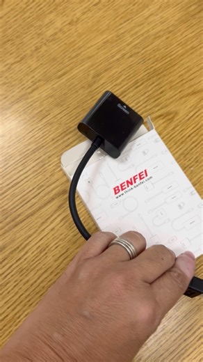 Watch HDMI/VGA adapter works great on Amazon Live