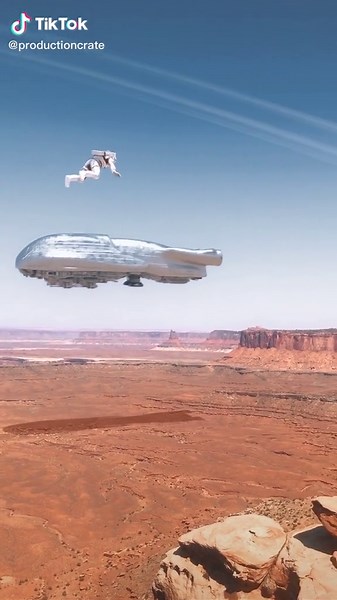 Who else has always wanted to do this??? Check our YouTube and IG if you want to learn to make videos like this #vfx #visualeffects #filmmaker