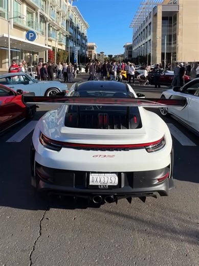 Comparing BMW, Porsche 911, and Chevy Corvette