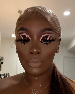 461K views · 6.6K shares | BIRTHDAY BIHHHHHH 露‍♀️露‍♀️露‍♀️ Instagram.com/Tailormadejane ❤️ lip liner and gloss is from https://sydejasyanecos.bigcartel.com/ for everyone that’s asking in the comments 殺 | Tailor-Made Jane | Facebook